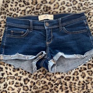Hollister shorts.